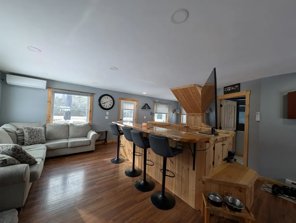 2030 Vt Route 105 Bloomfield VT 05905