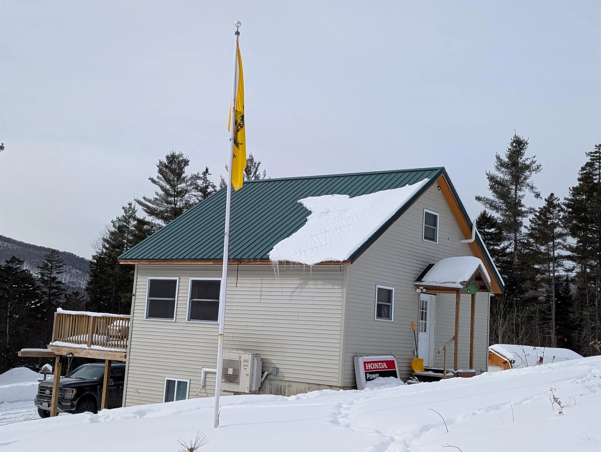 2030 Vt Route 105 Bloomfield VT 05905