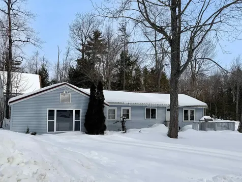31 Pine Road Middleton NH 03887