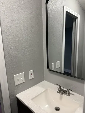 162 Pebblewood Drive Charlestown NH 03603