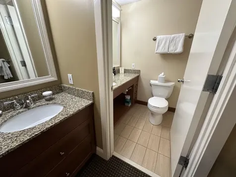 316/318, Qtr 1 89 Grand Summit Way Dover VT 05356