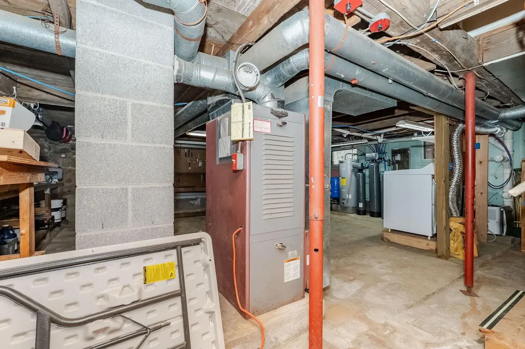 132 Seavey Road Belmont NH 03220