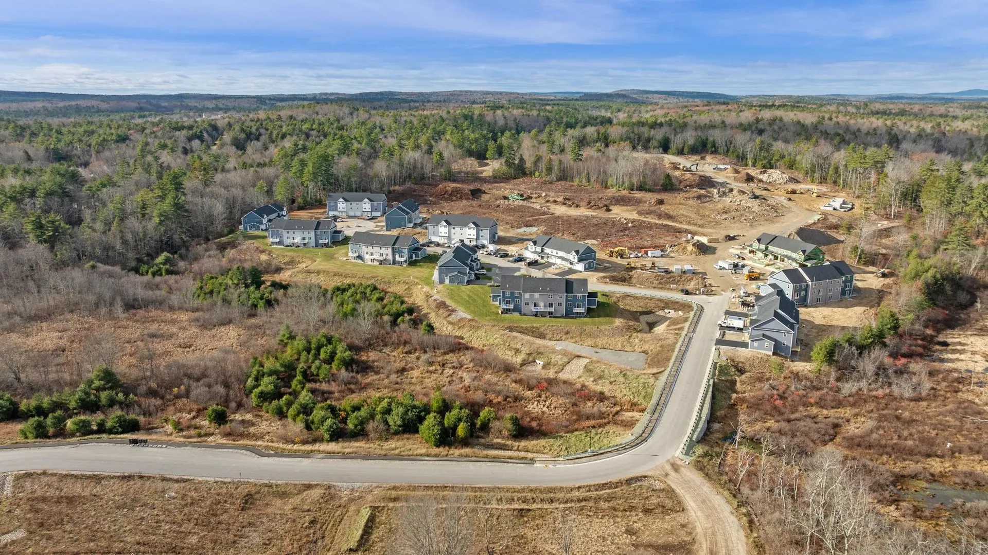 23 Crestview Way Raymond NH 03077