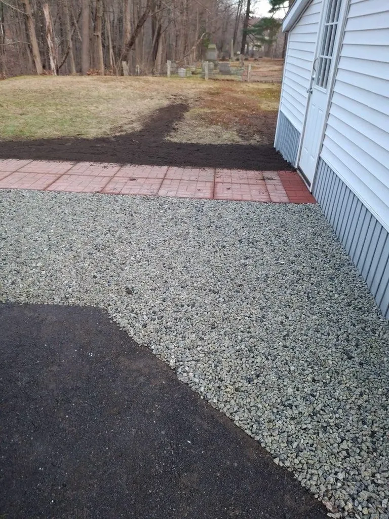 33 Linden Street Rochester NH 03867