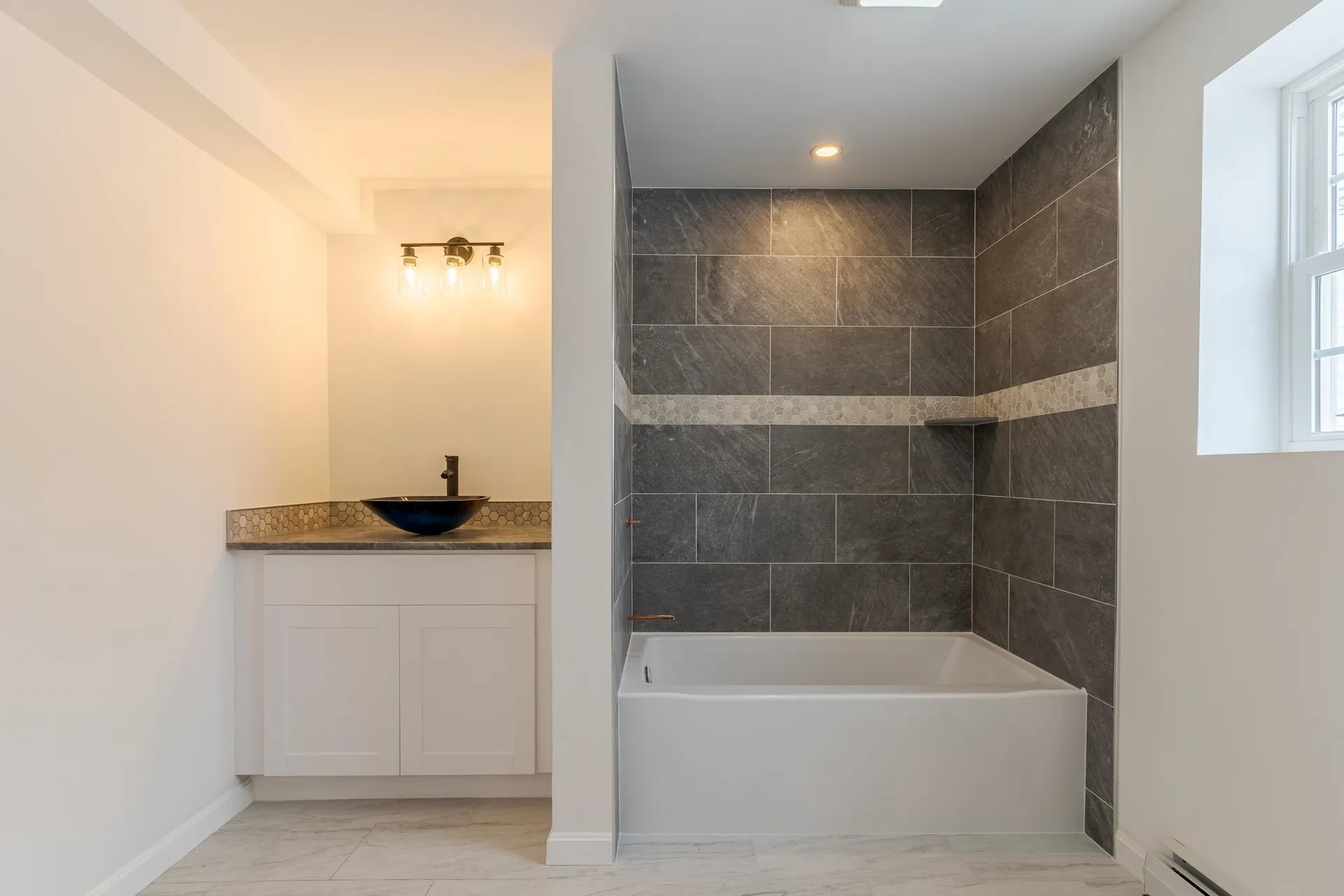 33 Linden Street Rochester NH 03867