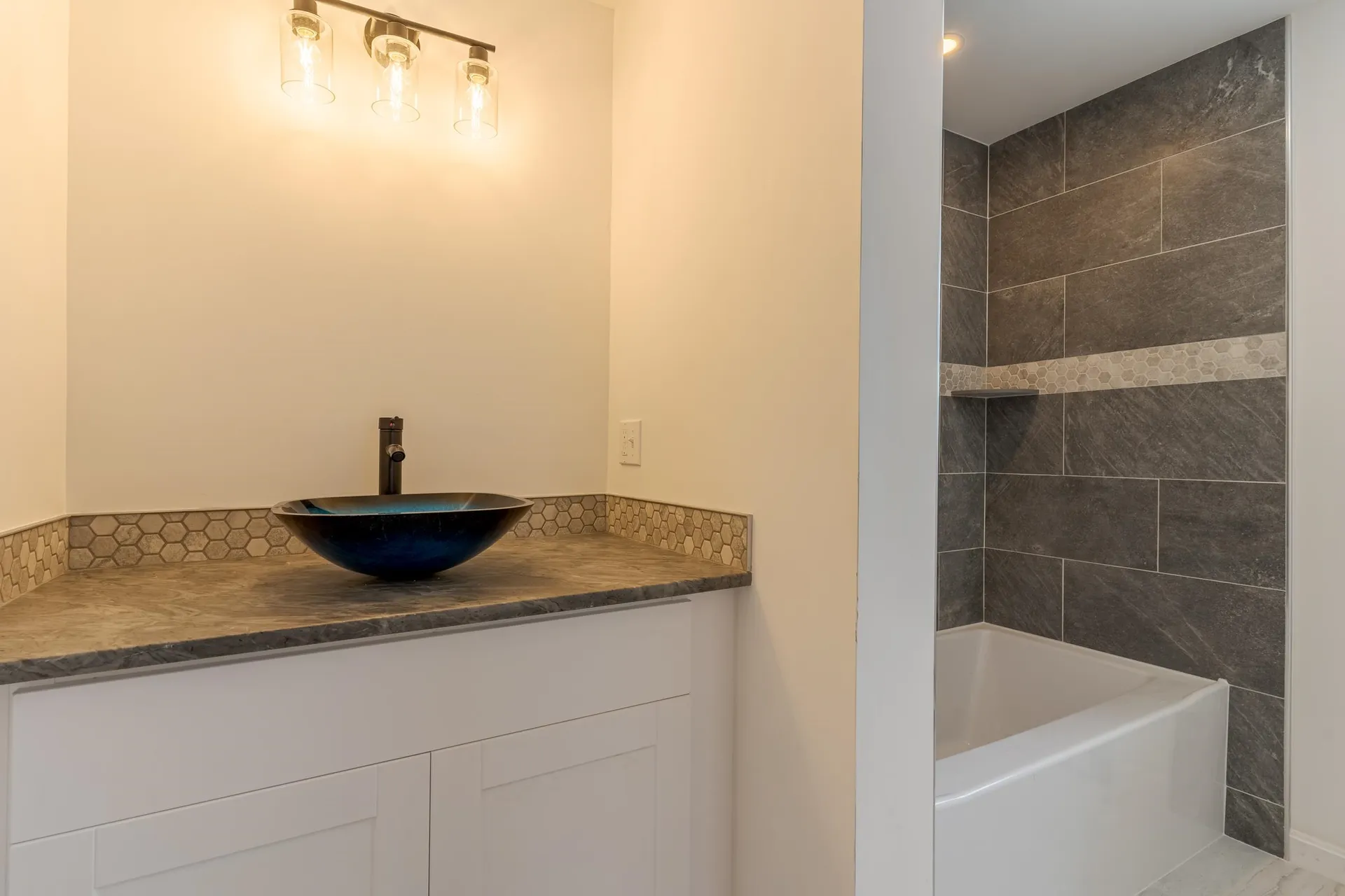 33 Linden Street Rochester NH 03867