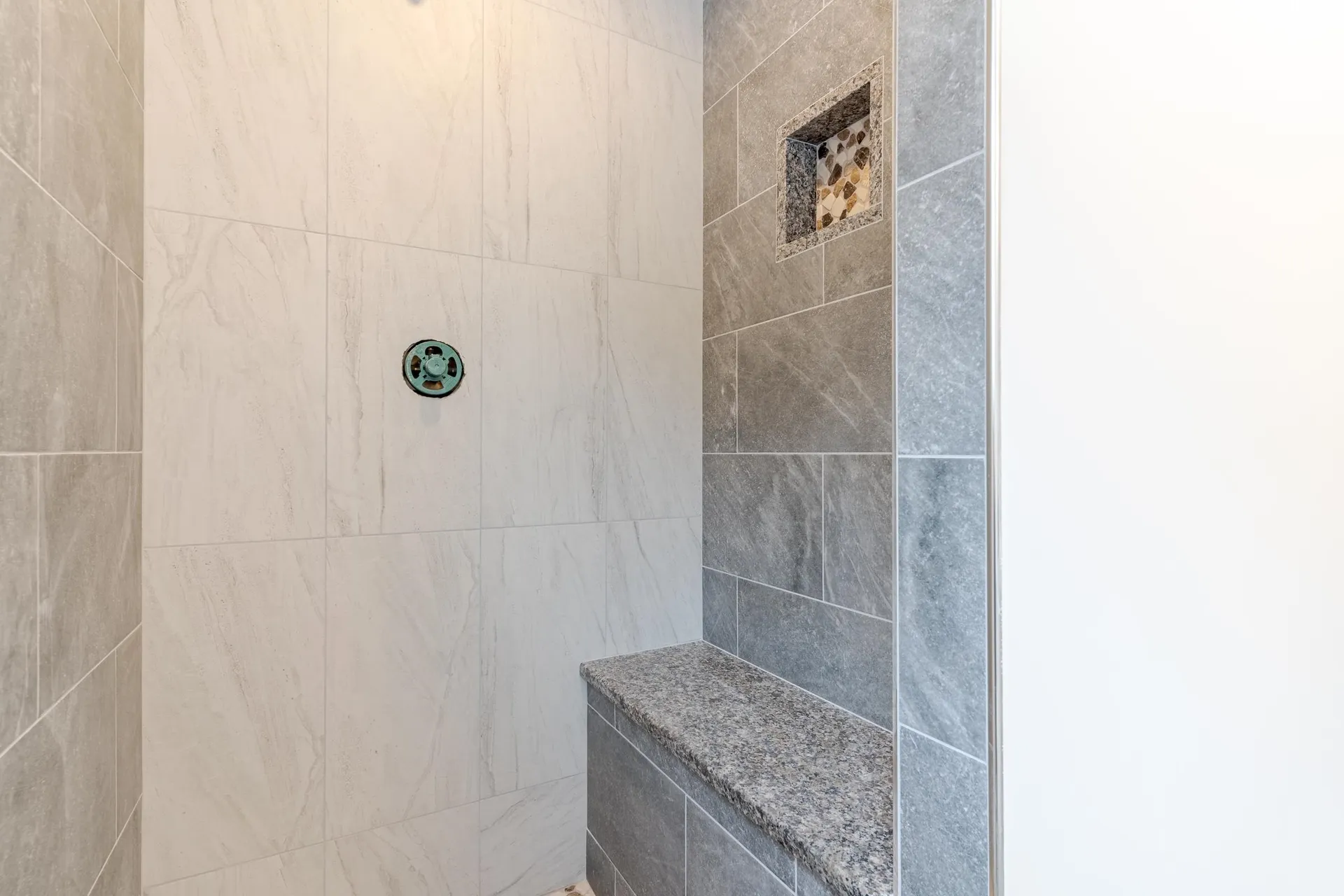 33 Linden Street Rochester NH 03867