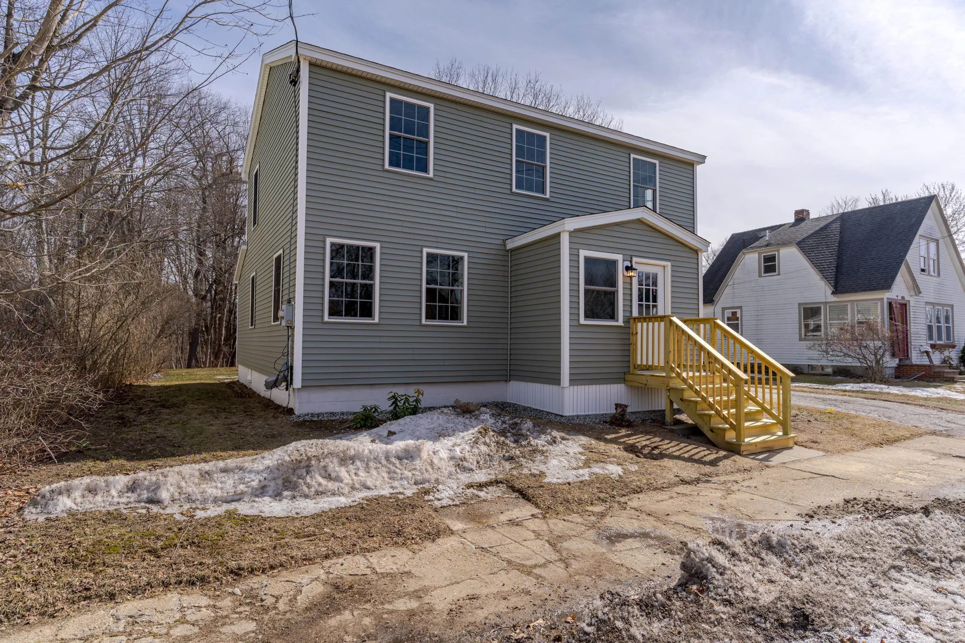 33 Linden Street Rochester NH 03867