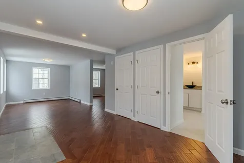 33 Linden Street Rochester NH 03867