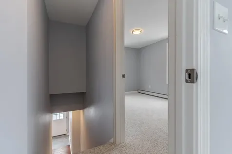 33 Linden Street Rochester NH 03867