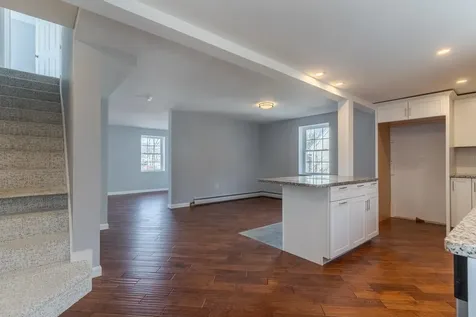 33 Linden Street Rochester NH 03867