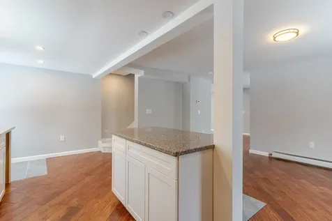 33 Linden Street Rochester NH 03867