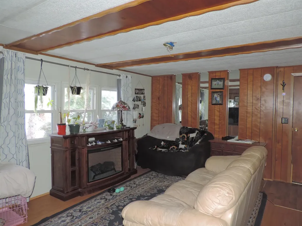 13 S Blueberry Lane Rochester NH 03867