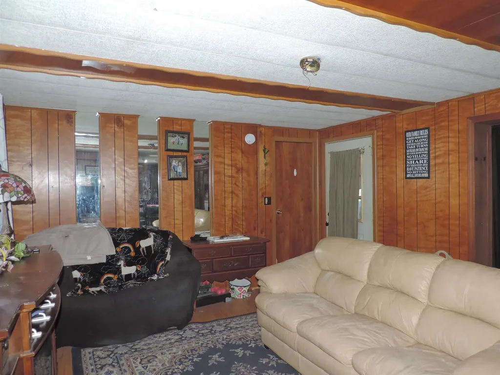 13 S Blueberry Lane Rochester NH 03867