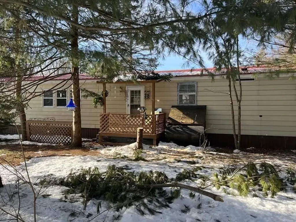 13 S Blueberry Lane Rochester NH 03867