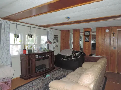 13 S Blueberry Lane Rochester NH 03867