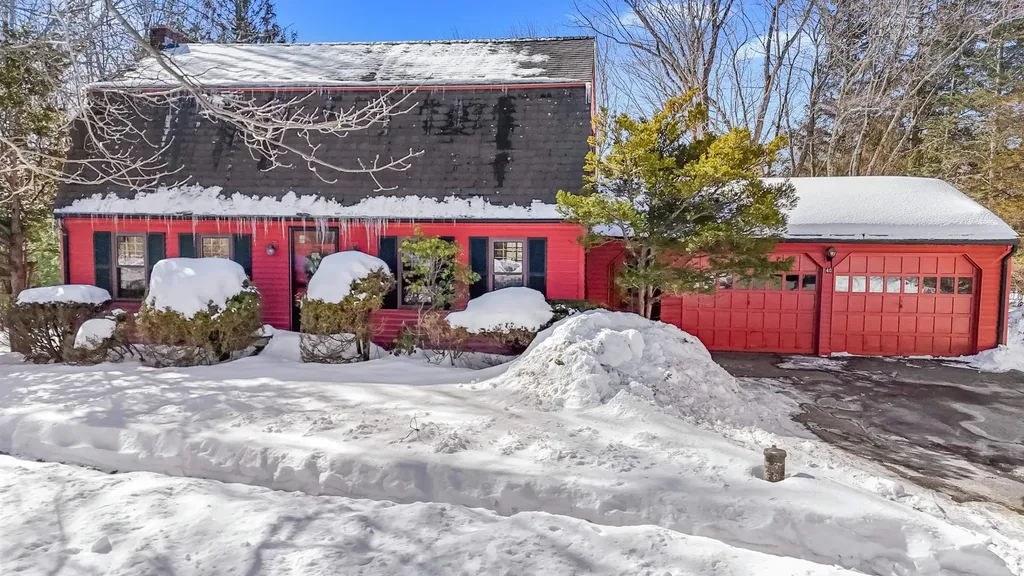 40 Meditation Lane Atkinson NH 03811