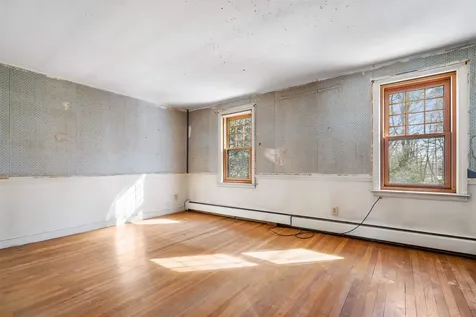 40 Meditation Lane Atkinson NH 03811