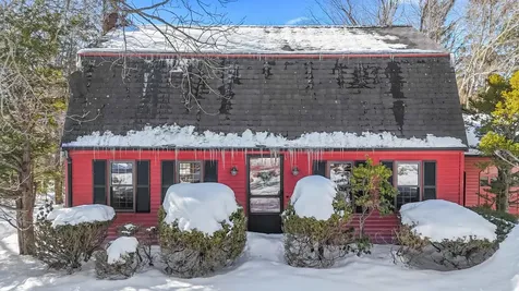 40 Meditation Lane Atkinson NH 03811