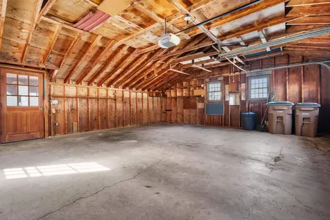 40 Meditation Lane Atkinson NH 03811