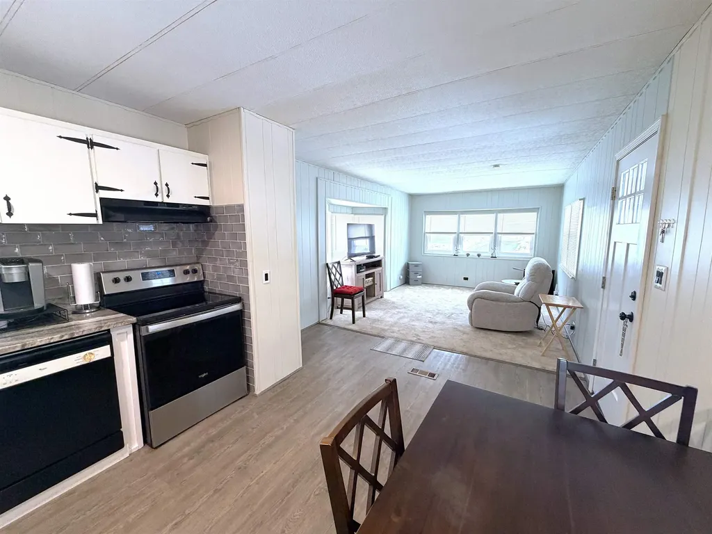 614 Canterbury Drive Exeter NH 03833