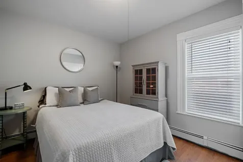 526 Hevey Street Manchester NH 03102