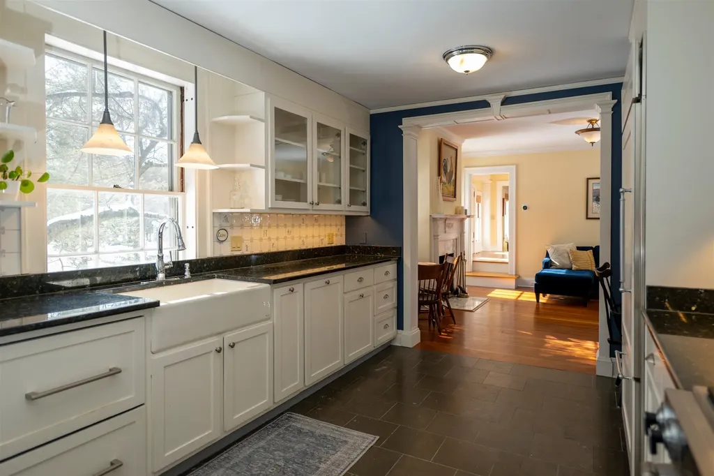 39 Elm Street Woodstock VT 05091