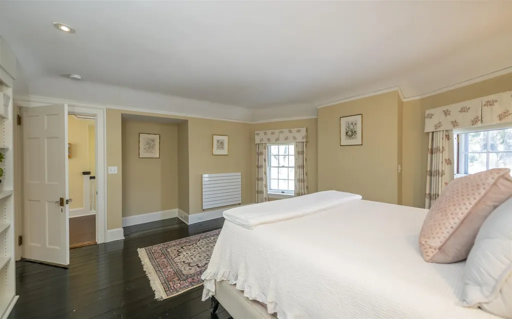 39 Elm Street Woodstock VT 05091