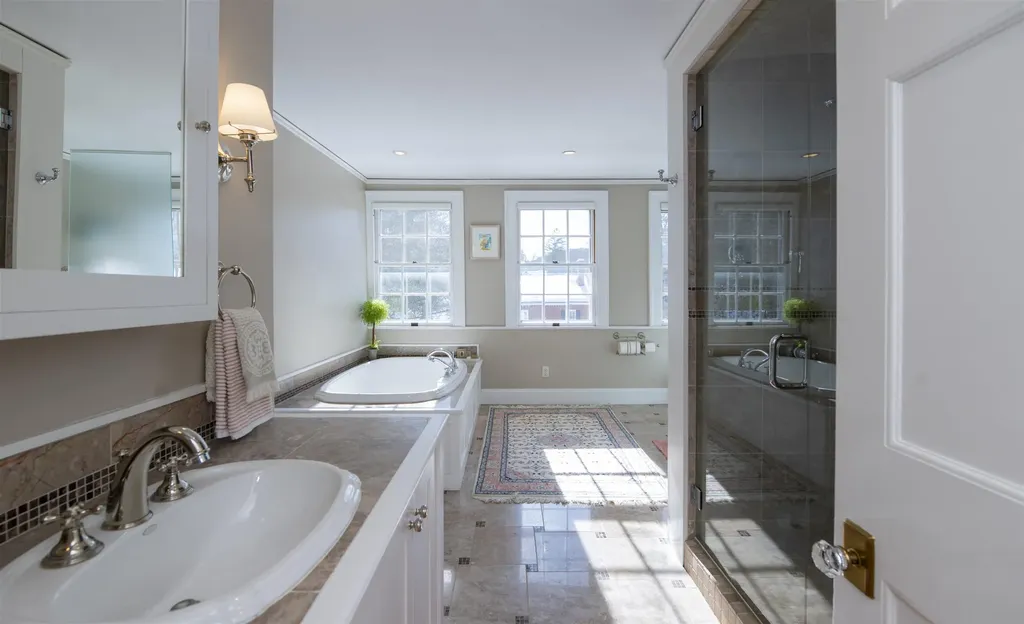 39 Elm Street Woodstock VT 05091