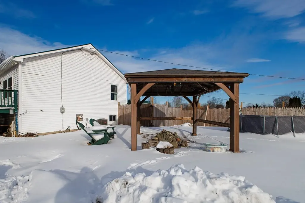 17 Kayak Road Grand Isle VT 05458