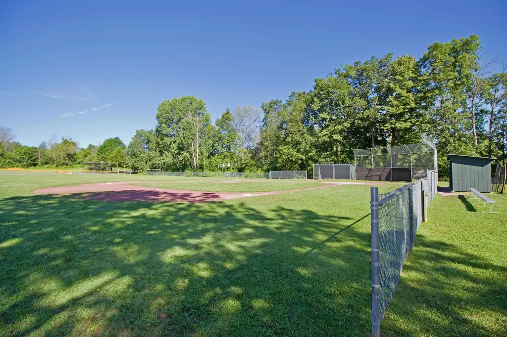 17 Kayak Road Grand Isle VT 05458