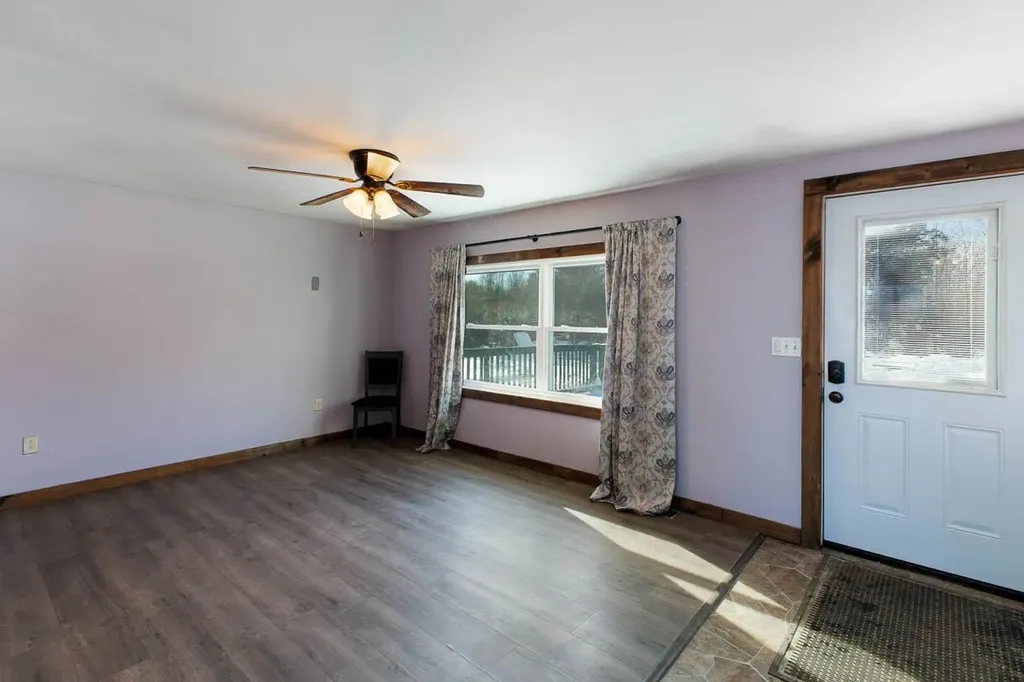 17 Kayak Road Grand Isle VT 05458