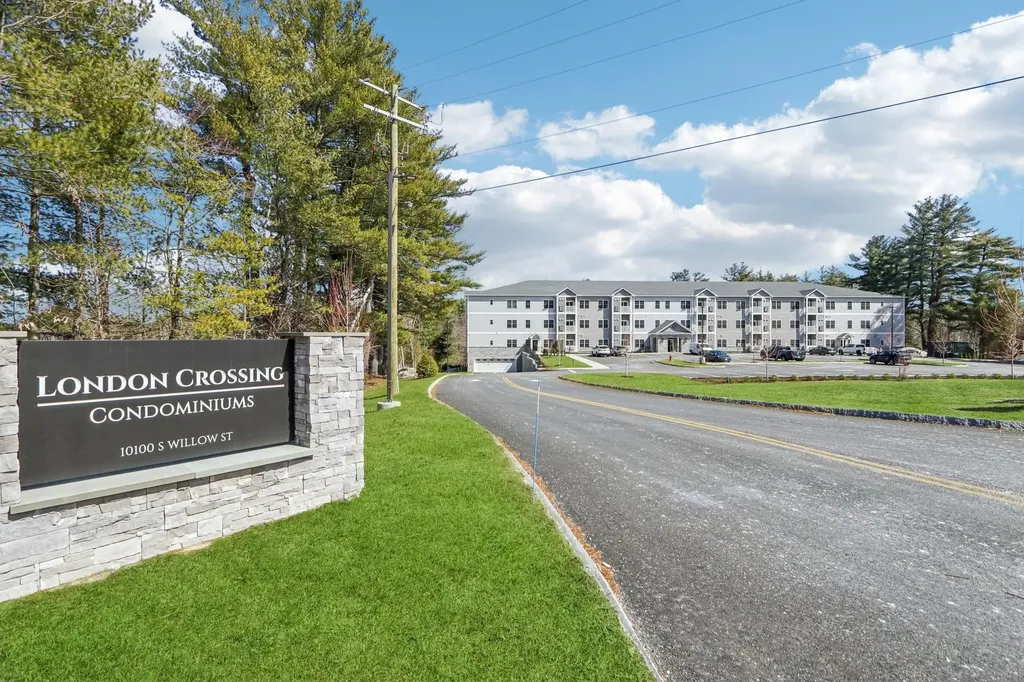 10100 S Willow Street Manchester NH 03103