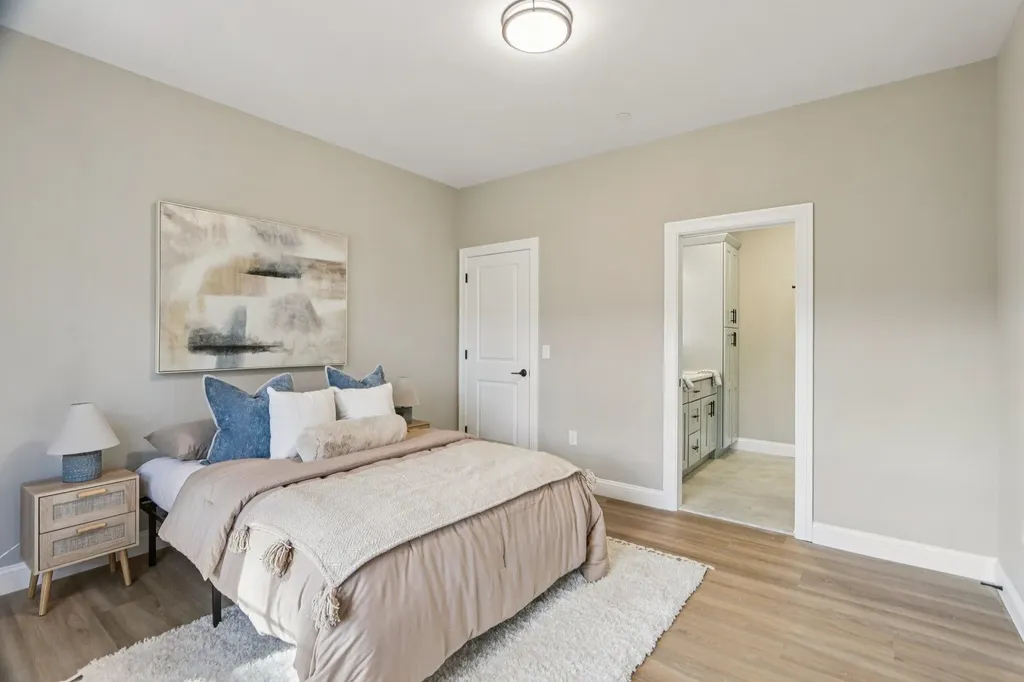 10100 S Willow Street Manchester NH 03103