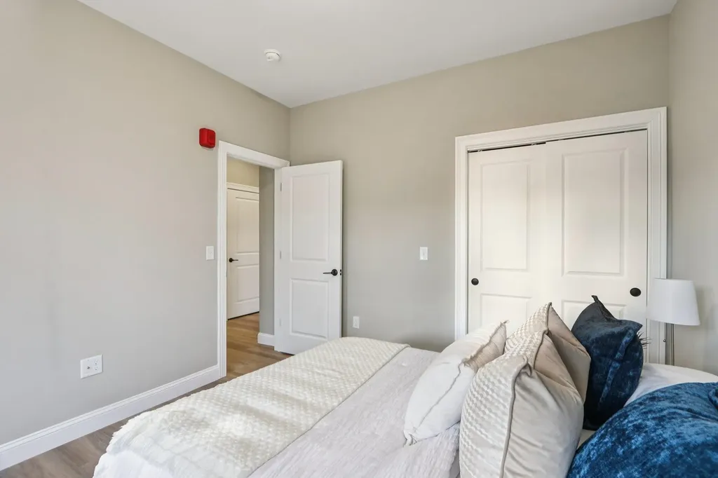 10100 S Willow Street Manchester NH 03103