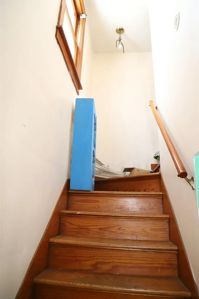 14 Upper Newton Street St. Albans City VT 05478