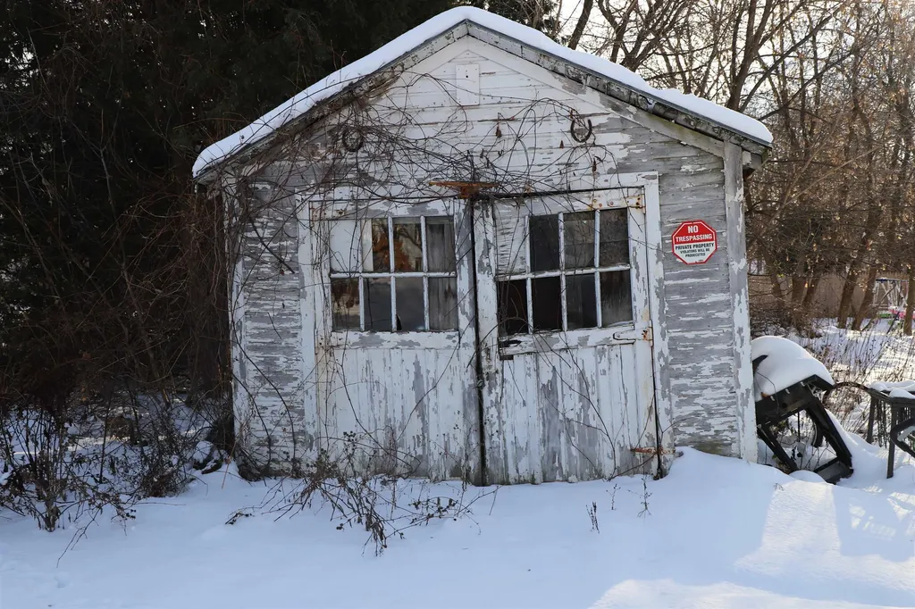 14 Upper Newton Street St. Albans City VT 05478