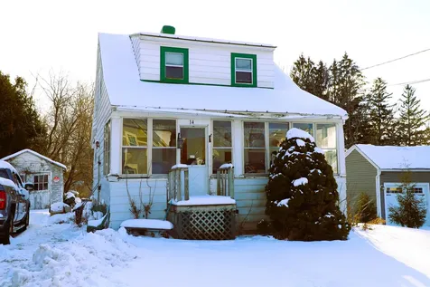 14 Upper Newton Street St. Albans City VT 05478