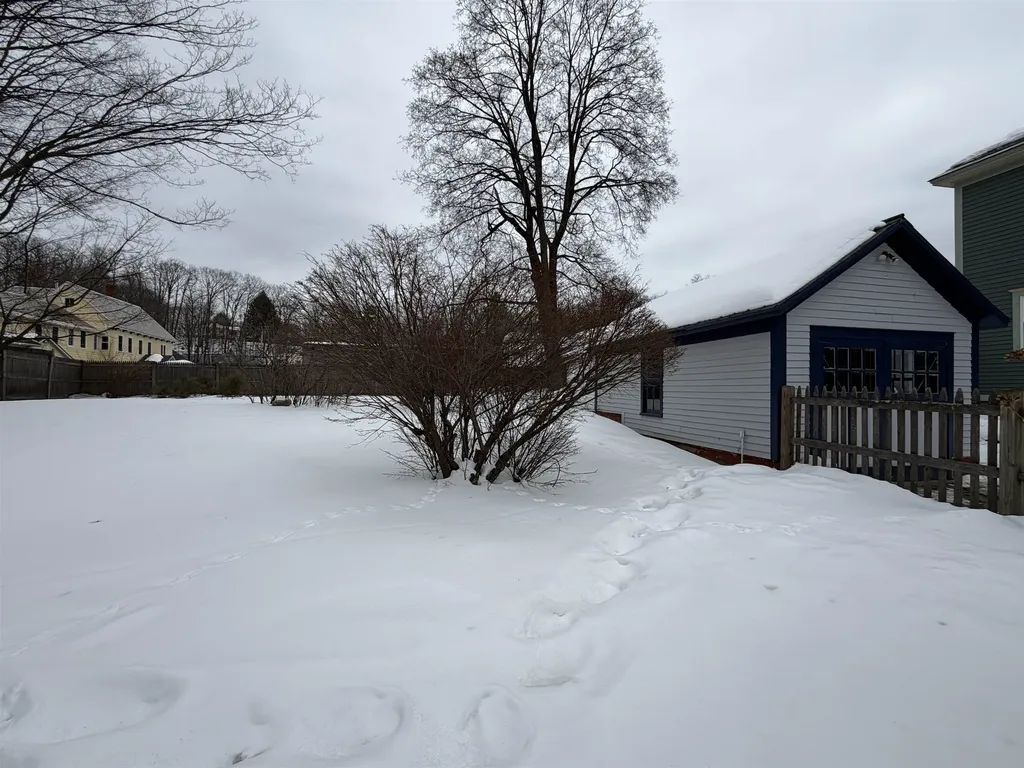 44 Brook Street Brattleboro VT 05301