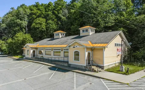 626 Broad Street Lyndon VT 05851