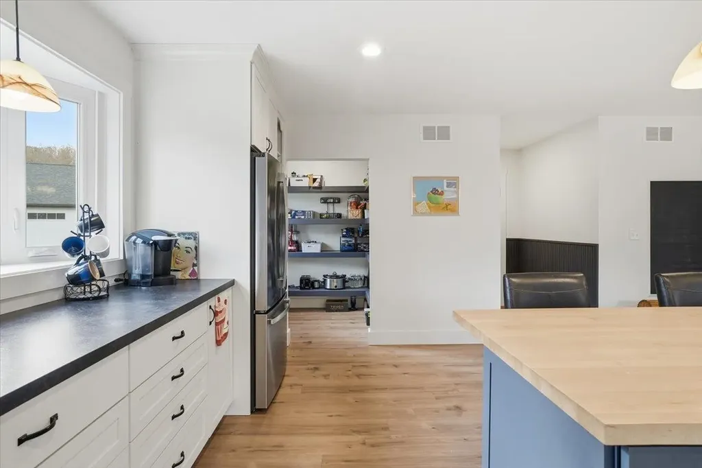 55-57 Lefebvre Lane Williston VT 05495