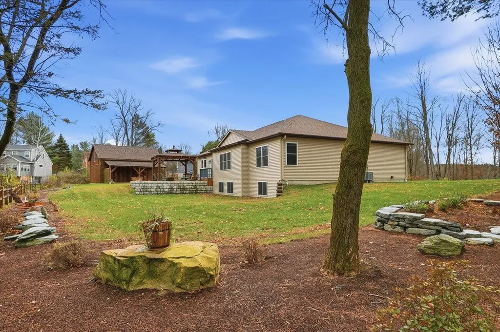 55-57 Lefebvre Lane Williston VT 05495