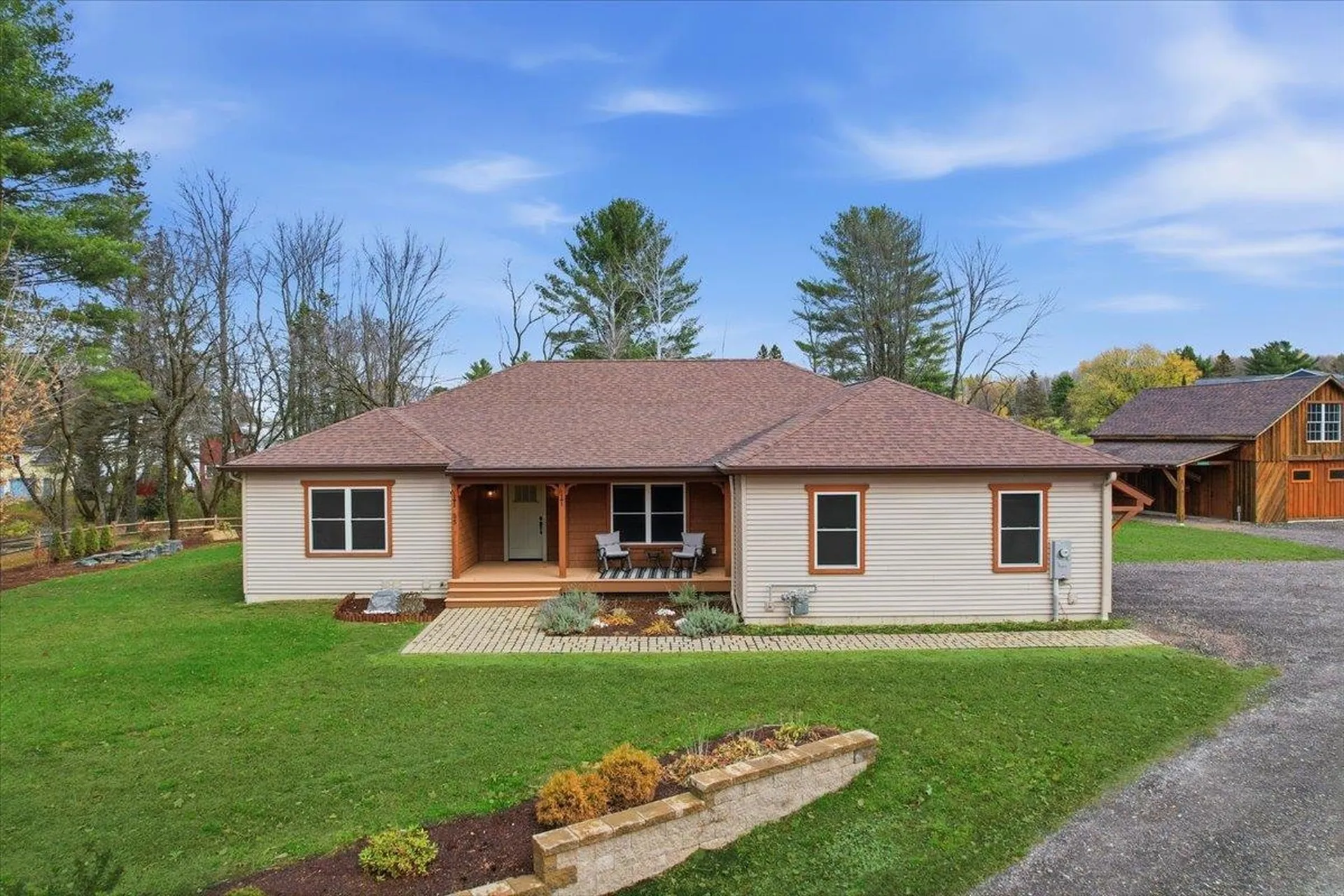 Williston VT, 55-57 Lefebvre Lane