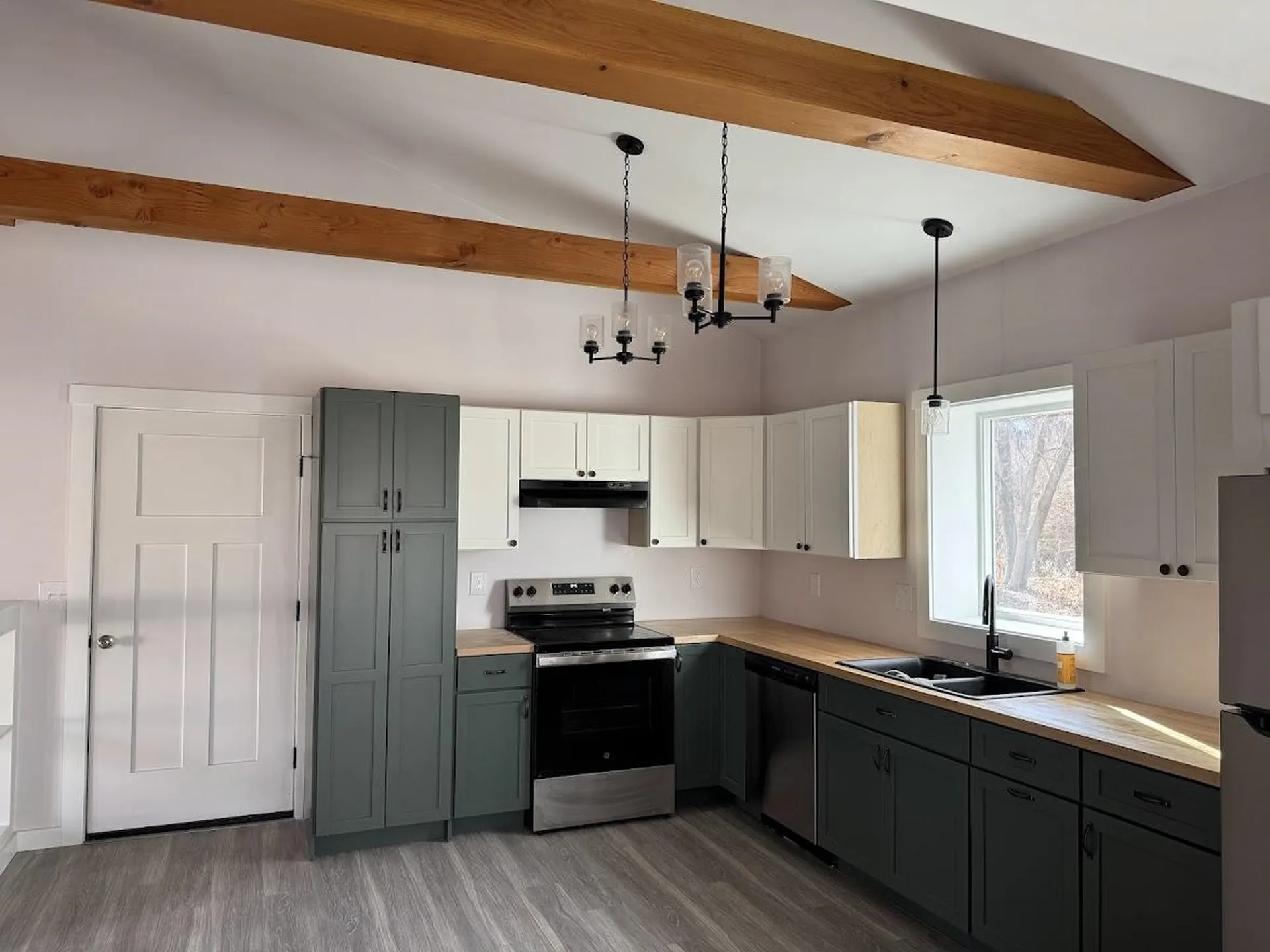 55-57 Lefebvre Lane Williston VT 05495