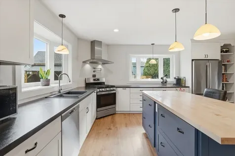 55-57 Lefebvre Lane Williston VT 05495