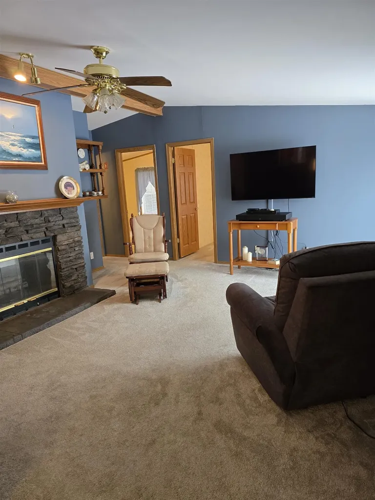 31 Magnolia Lane Belmont NH 03220