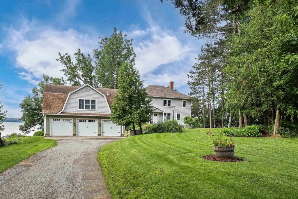 130 Lands End Road Derby VT 05829
