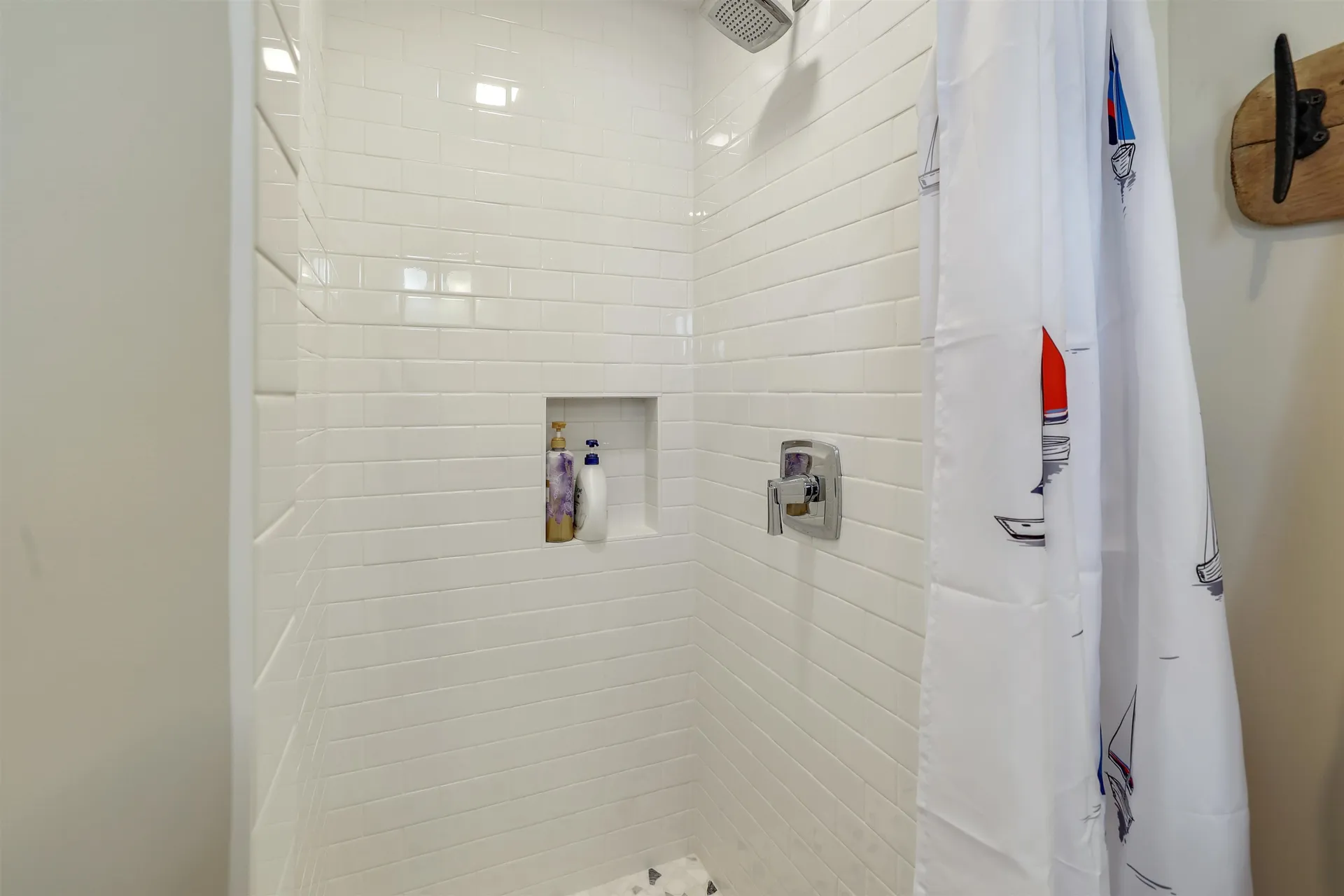 130 Lands End Road Derby VT 05829