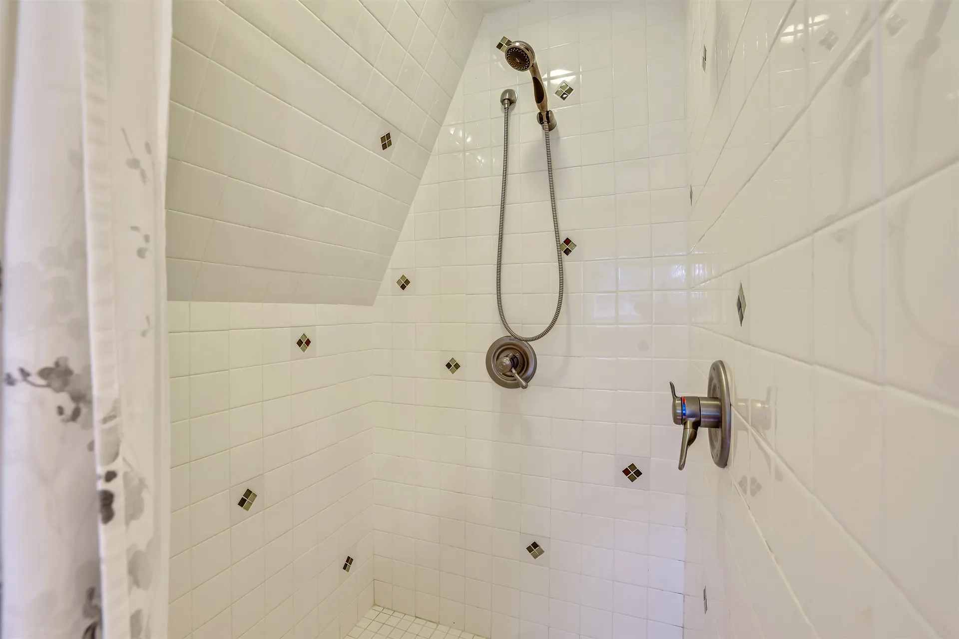 130 Lands End Road Derby VT 05829