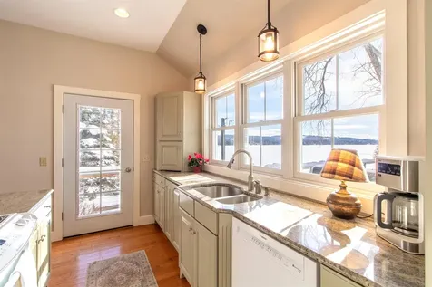 130 Lands End Road Derby VT 05829